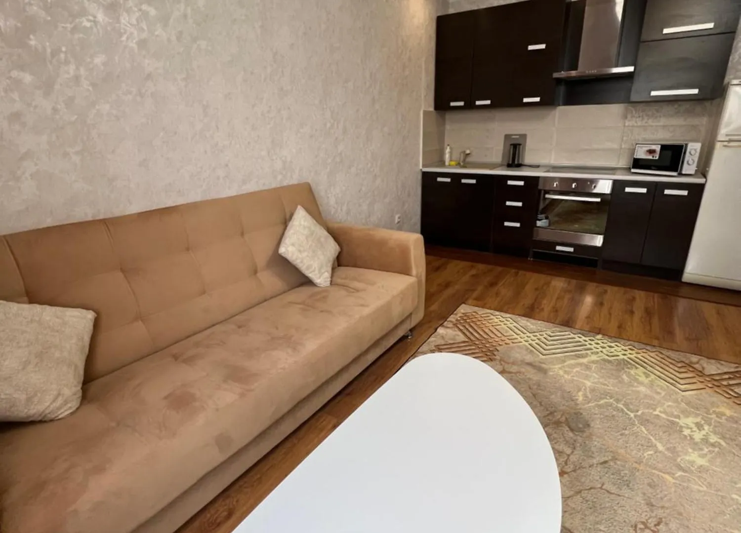 Golden State 3 Apartment Almaty
